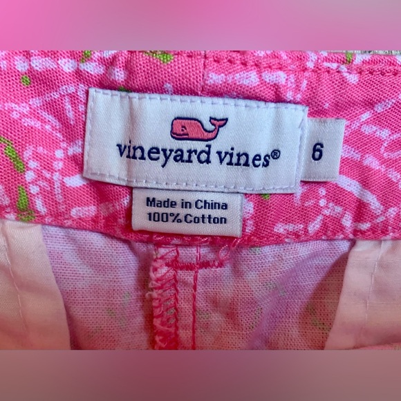 Vineyard Vines Pink and White Bermudas - Picture 2 of 7